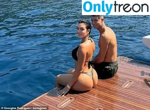 Georgina Rodriguez / georginagio фото голая #0167