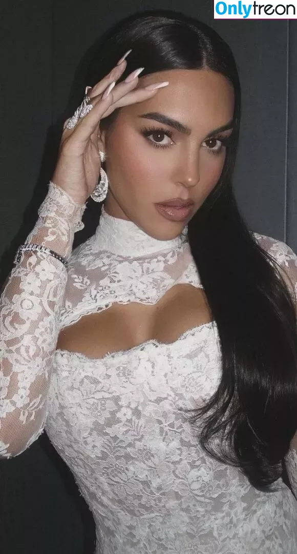 Georgina Rodriguez голая photo #0126 (georginagio)