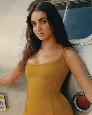Geraldine Viswanathan / yoyogeraldine nude photo #0039