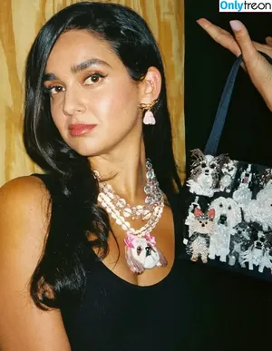 Geraldine Viswanathan / yoyogeraldine nude photo #0249