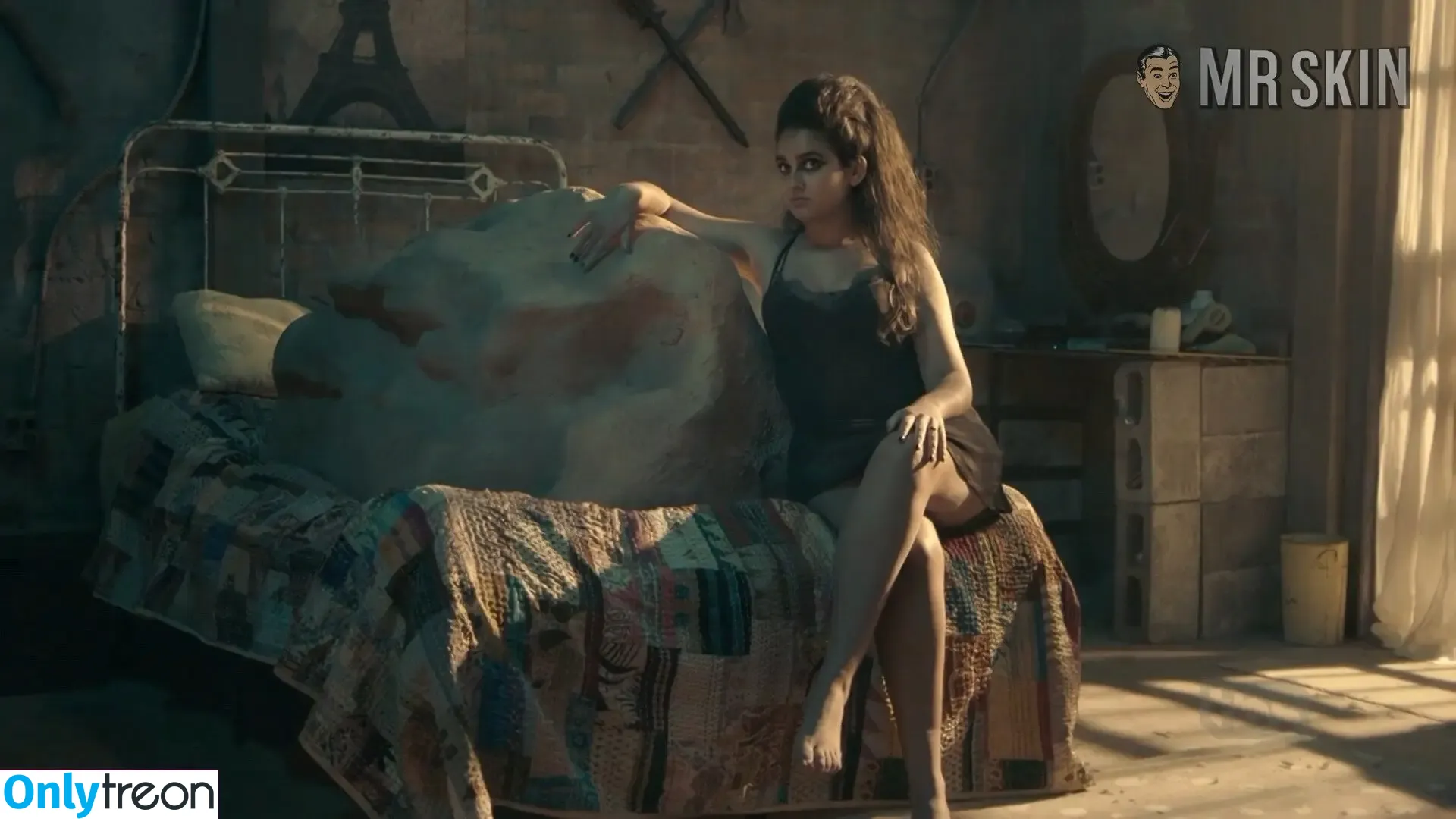 Geraldine Viswanathan nude photo #0161 (yoyogeraldine)