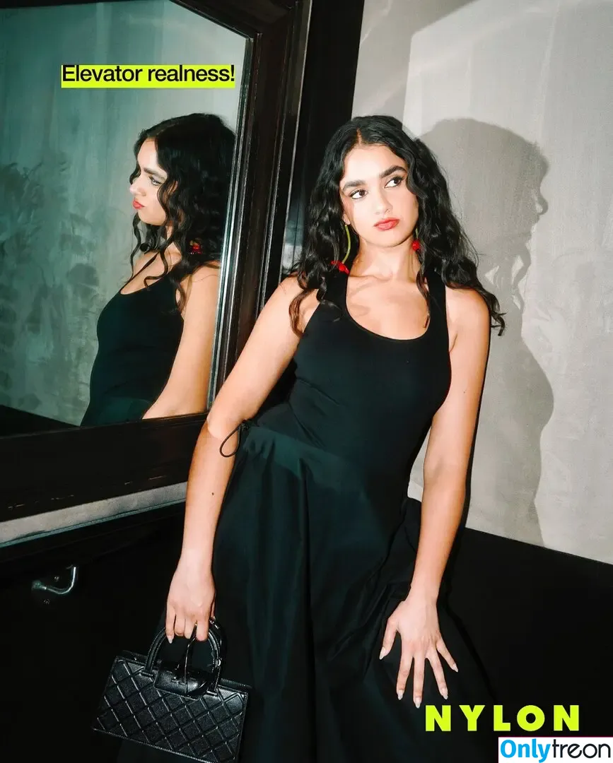Geraldine Viswanathan голая photo #0180 (yoyogeraldine)