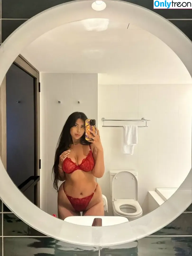 Getluckylayla Laylanav nude photo #0001 (getluckylayla / laylanav)