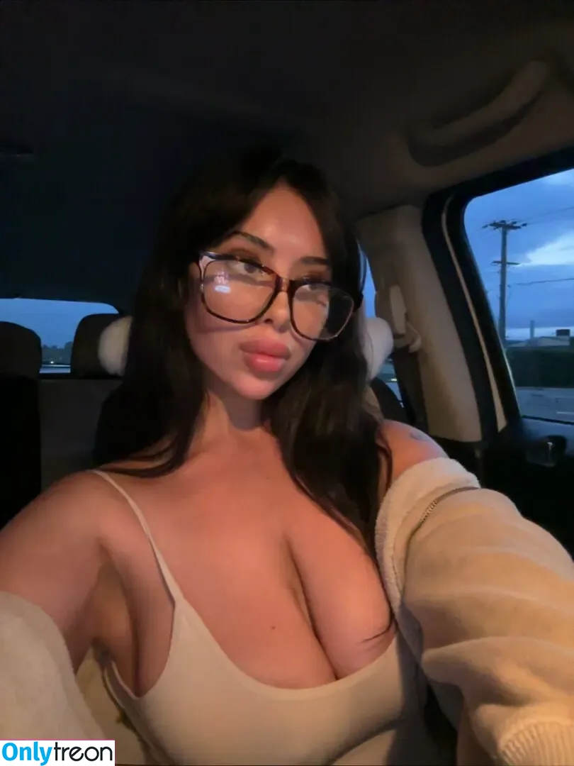 Getluckylayla Laylanav nude photo #0008 (getluckylayla / laylanav)