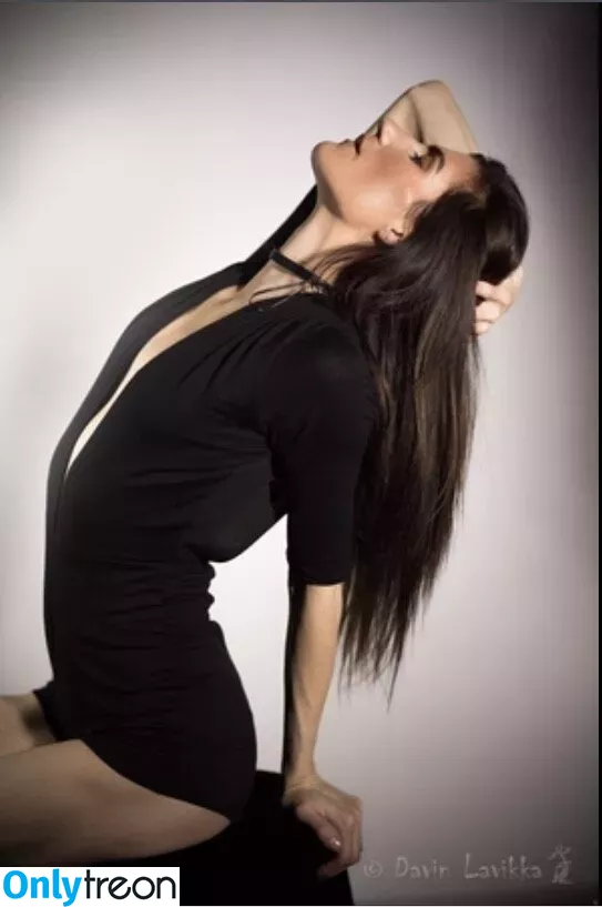 Ggenevieve04k nude photo #0019 (thebackpackingblondie)