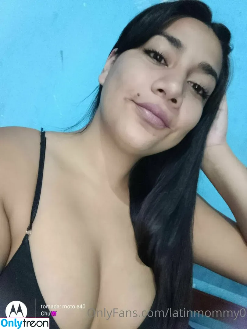 gggloria nude photo #0026 (gggloria__)