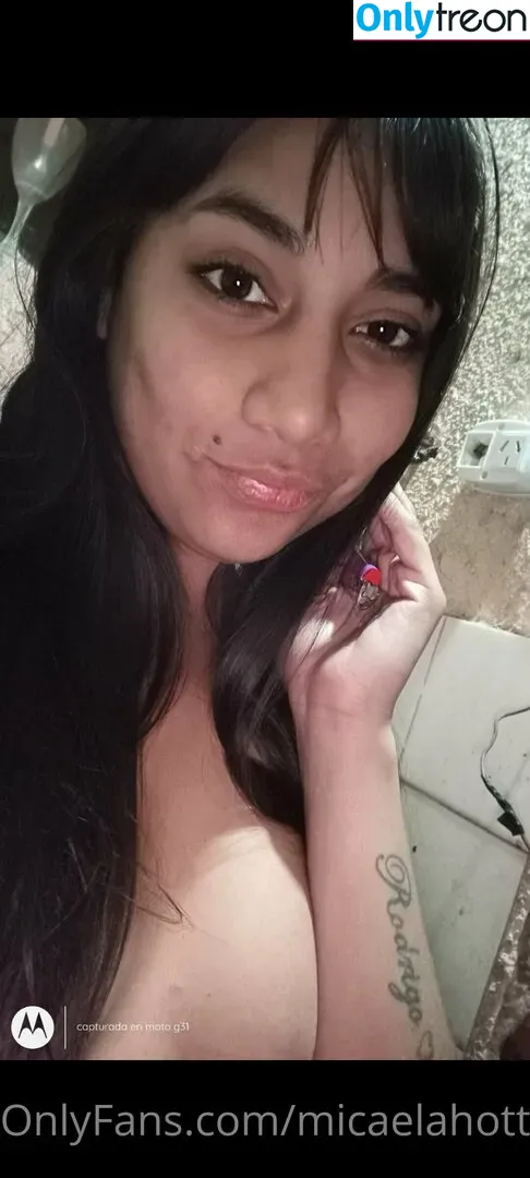 gggloria nude photo #0080 (gggloria__)