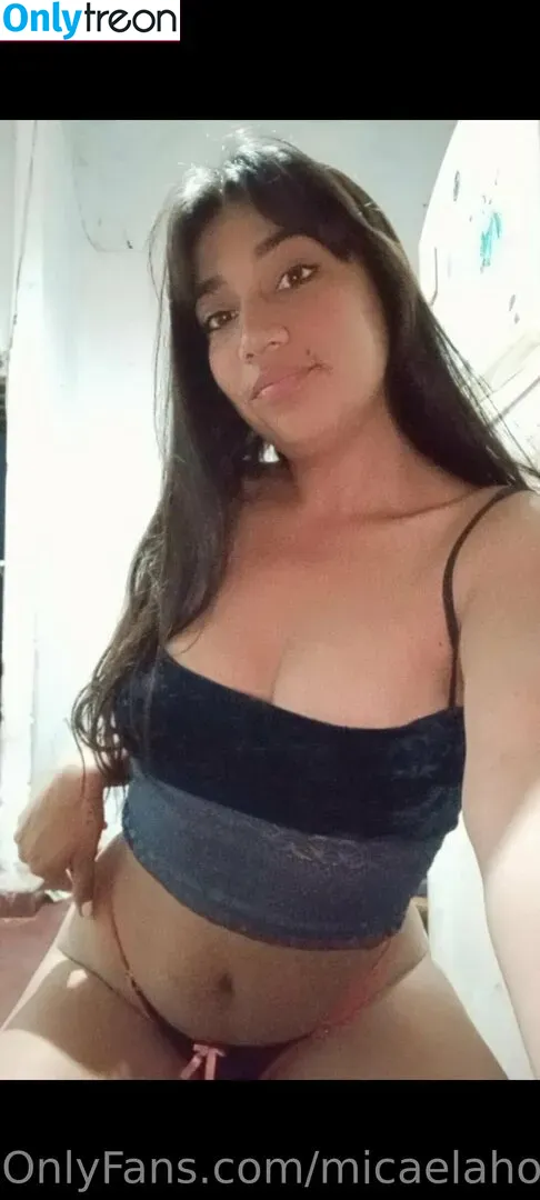 gggloria nude photo #0095 (gggloria__)