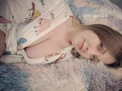 ggkatie / guiltygkatie / realggkatie фото голая #0055