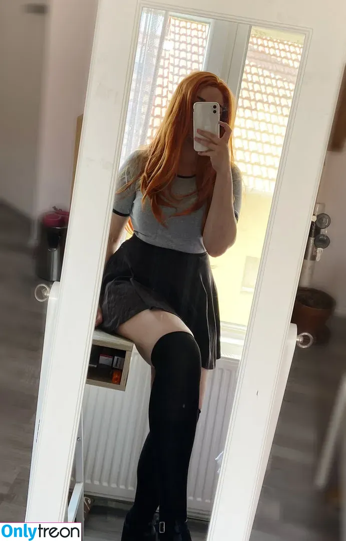 Ggpeach голая photo #0009 (Dapeach / momokochiilol / peachowo)