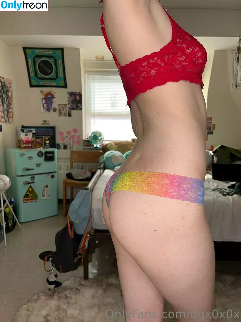 ggx0x0x nude photo #0007 (gigiwhitetara)