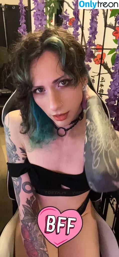 ghostyygoth nude photo #0001 (ghostlygoth)