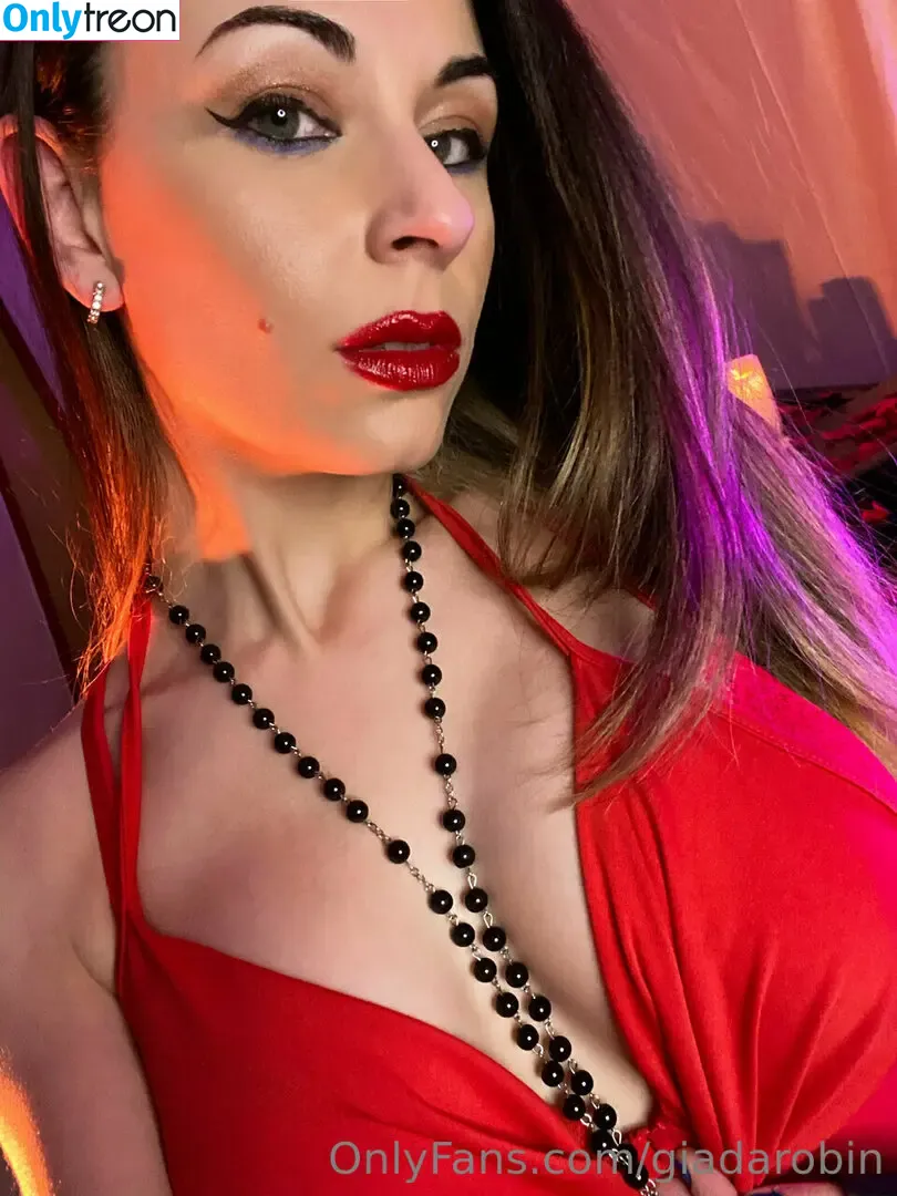 Giada Robin nude photo #1807 (giadarobin)
