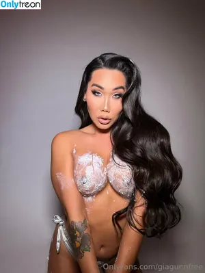 giagunnfree / gia_gunn nude photo #0010