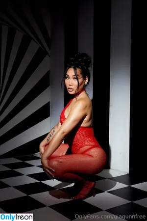 giagunnfree / gia_gunn nude photo #0019