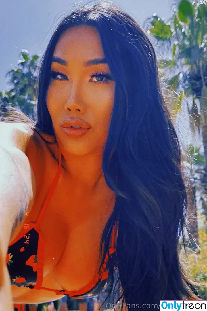 giagunnfree nude photo #0009 (gia_gunn)
