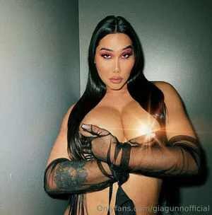 giagunnofficial / gia_gunn фото голая #0058