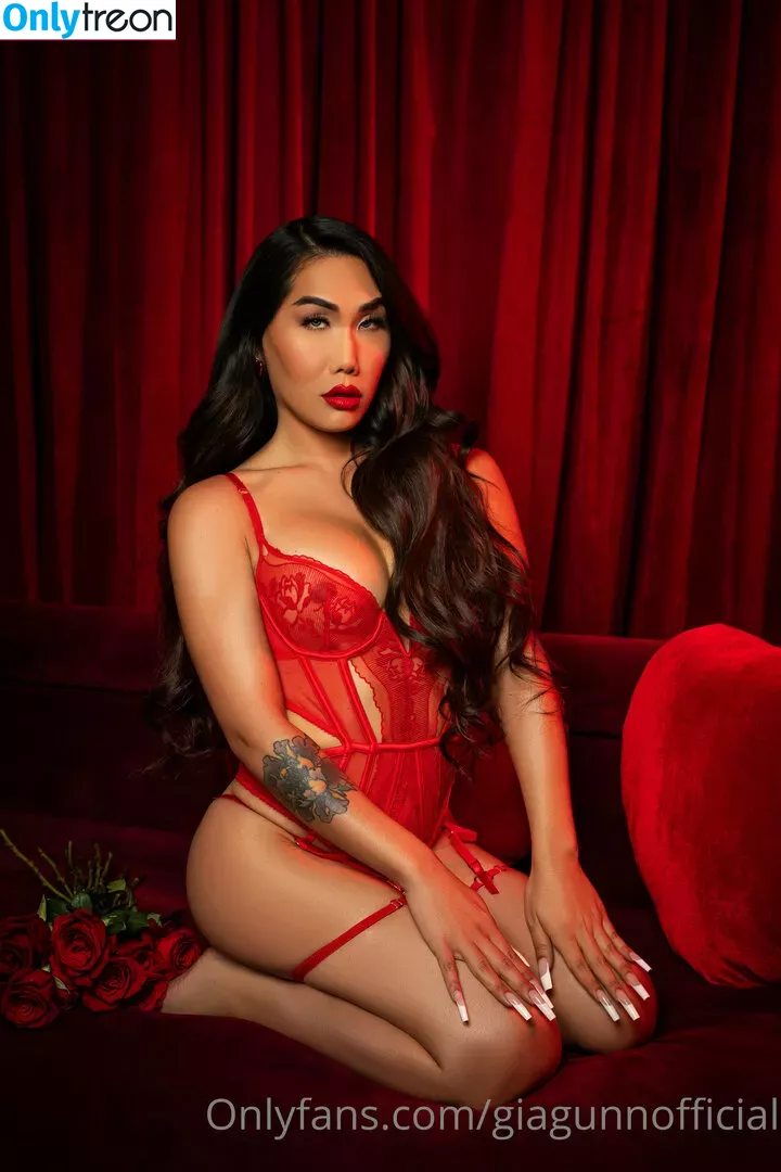 giagunnofficial голая photo #0046 (gia_gunn)