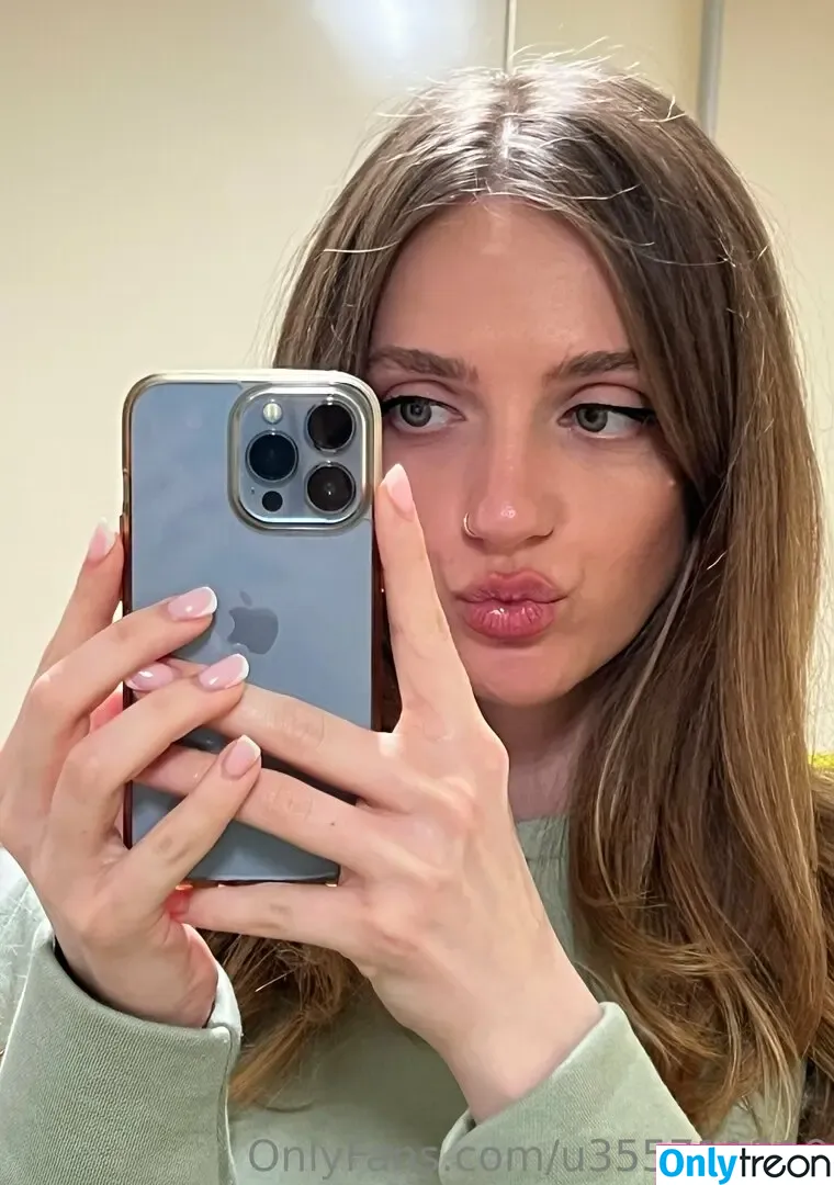 gialissa голая photo #0012 (jialissaonly)
