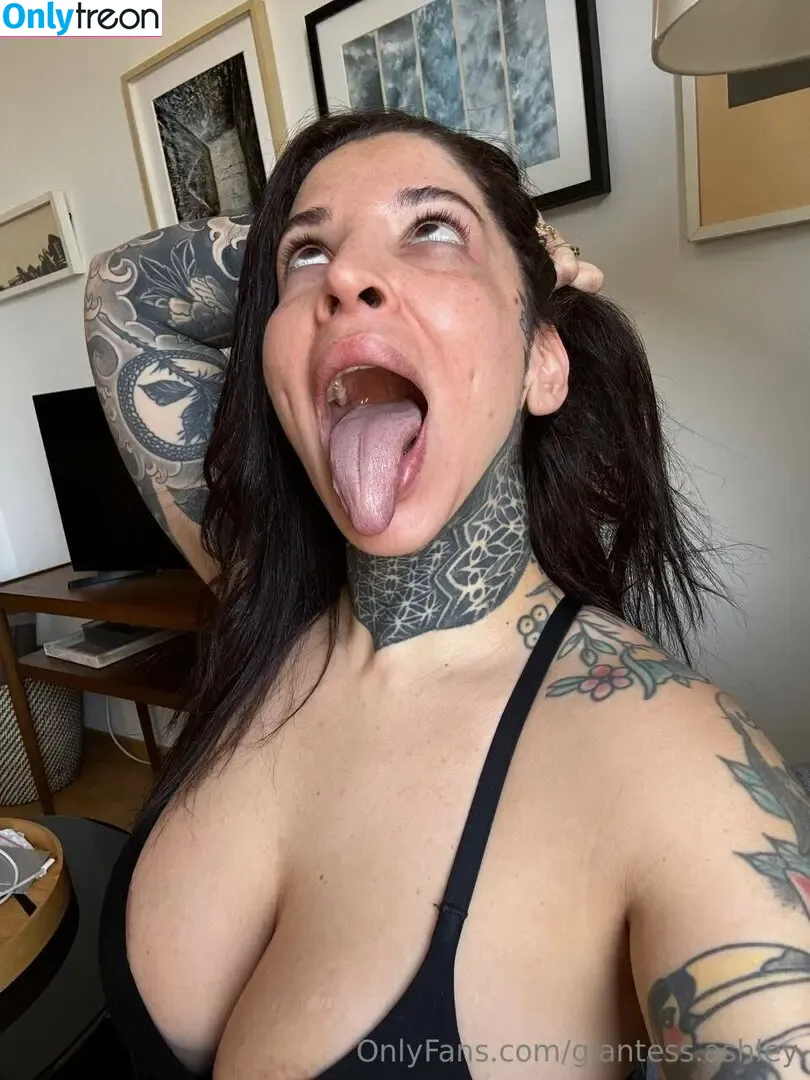 giantess.ashley nude photo #0126 (giantess.ashley5)