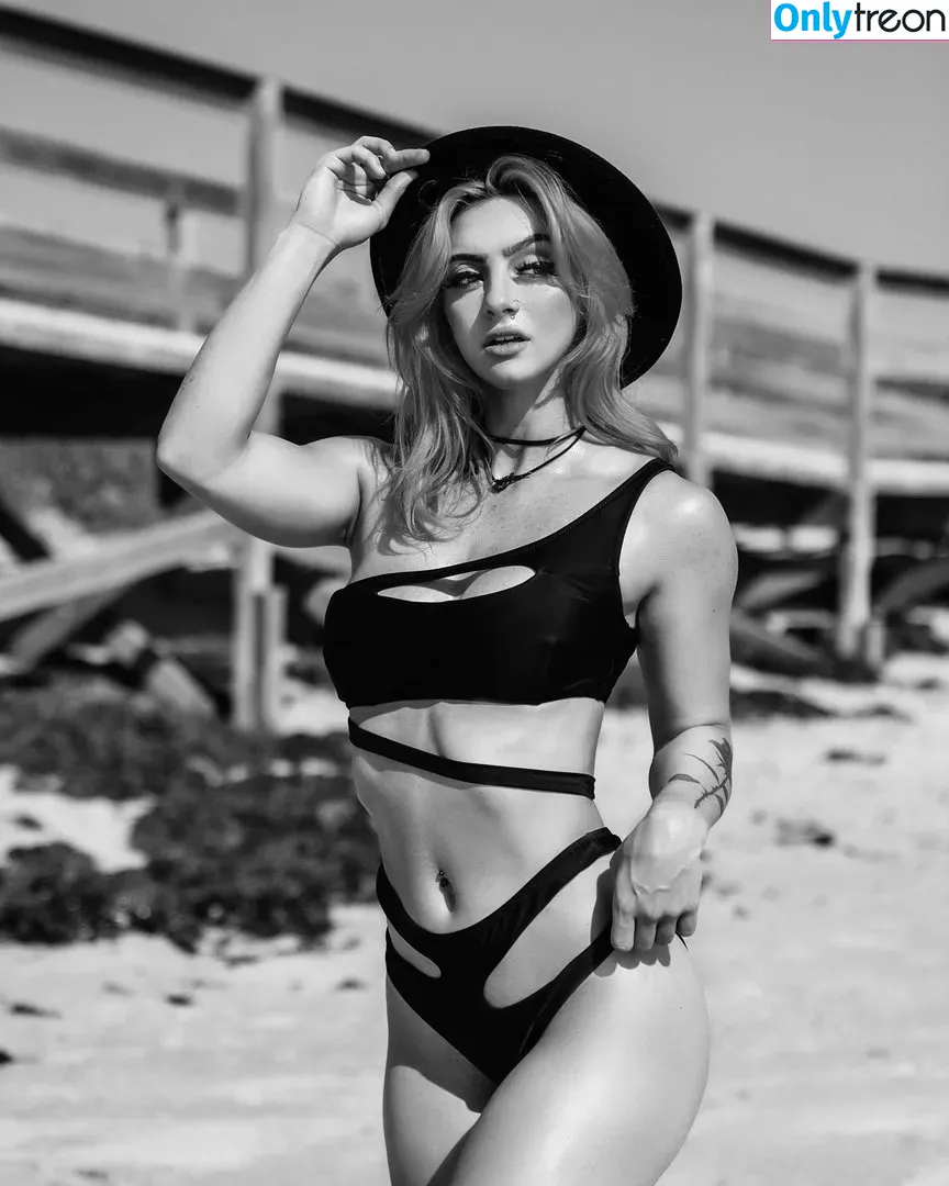 Gigi Dolin голая photo #0005 (Priscilla Kelly / gigidolin_wwe)