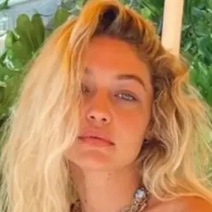 Gigi Hadid Deepfake / gigihadid / gigihotfreexxx nude photo #0010