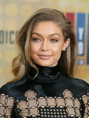 Gigi Hadid / aaliyahhadid / gigihadid фото голая #0111