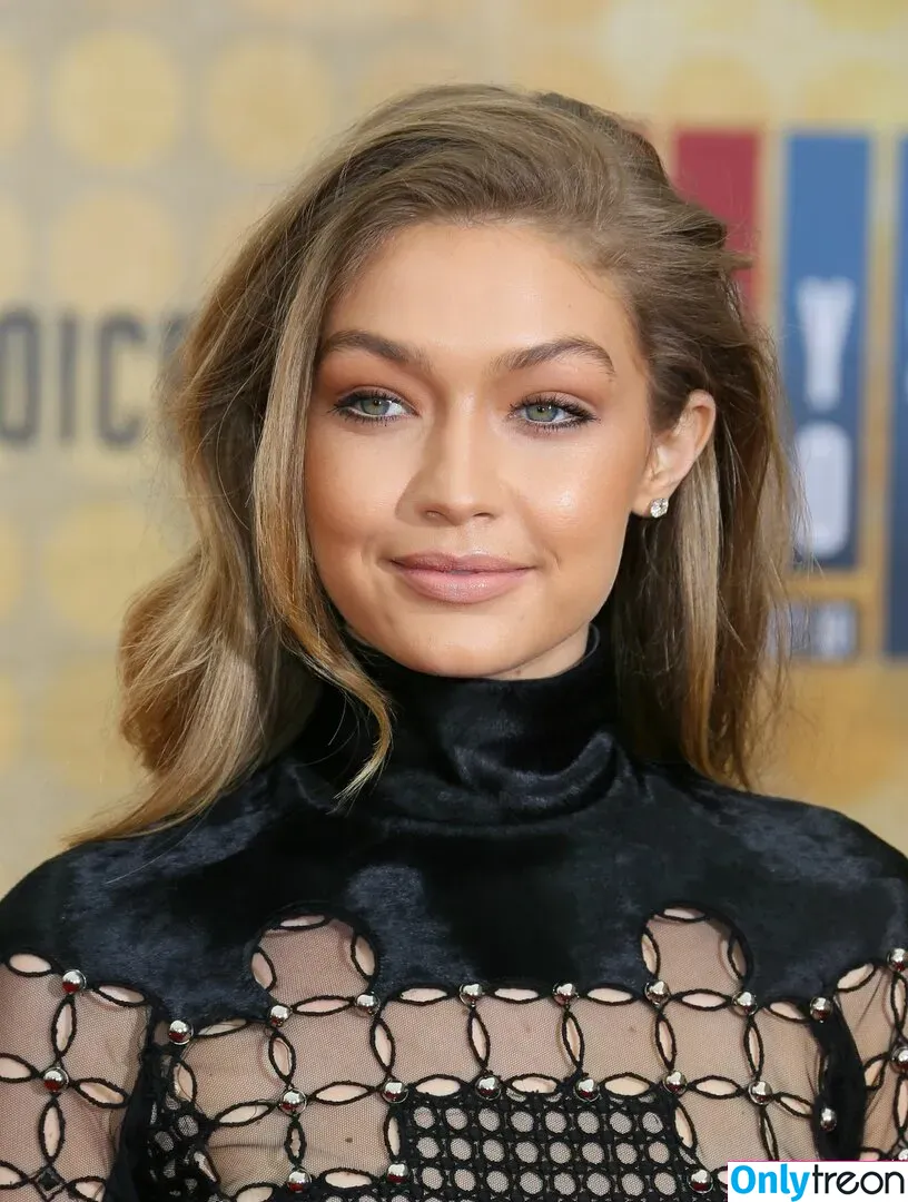 Gigi Hadid голая photo #0111 (aaliyahhadid / gigihadid)