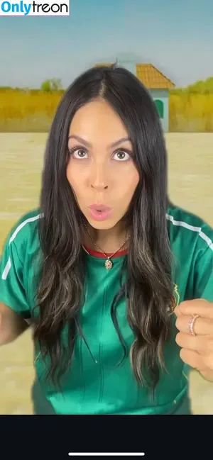 Gigi Saul Guerrero / HorrorGuerrero nude photo #0040
