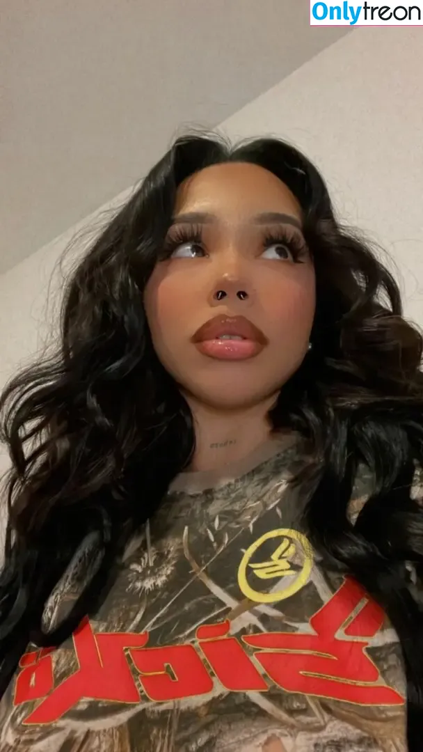 Gigifrmtexas nude photo #0006 (Mynamesgabriela)