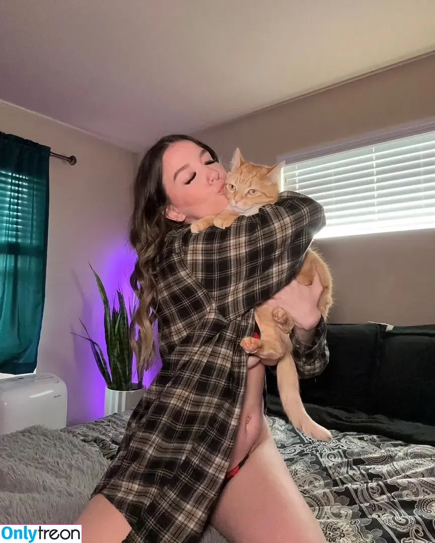 Gii Mariee nude photo #0186 (gii_xoxo69 / just_gii_)