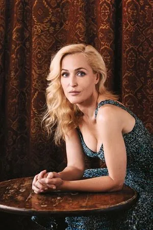 Gillian Anderson / GillianA фото голая #0021