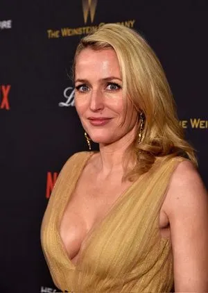 Gillian Anderson / GillianA фото голая #0040