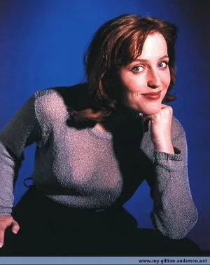 Gillian Anderson / GillianA фото голая #0085