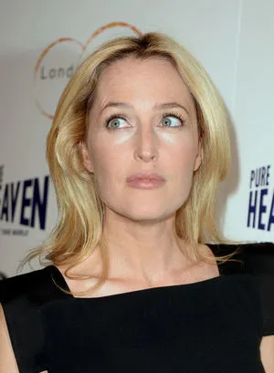 Gillian Anderson / GillianA фото голая #0092