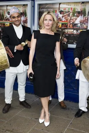 Gillian Anderson / GillianA фото голая #0099