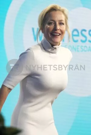 Gillian Anderson / GillianA фото голая #0361
