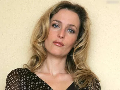 Gillian Anderson / GillianA фото голая #0382