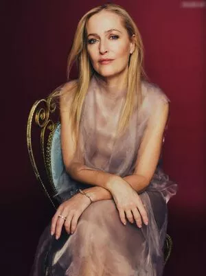 Gillian Anderson / GillianA фото голая #0509
