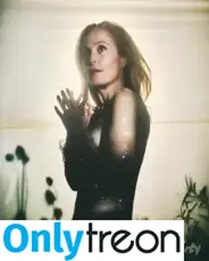 Gillian Anderson / GillianA фото голая #0607