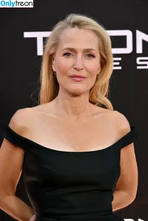 Gillian Anderson / gilliana фото голая #0755