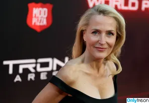 Gillian Anderson / gilliana фото голая #0756