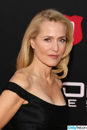 Gillian Anderson / gilliana фото голая #0761