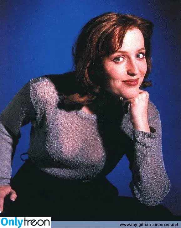 Gillian Anderson голая photo #0085 (GillianA)