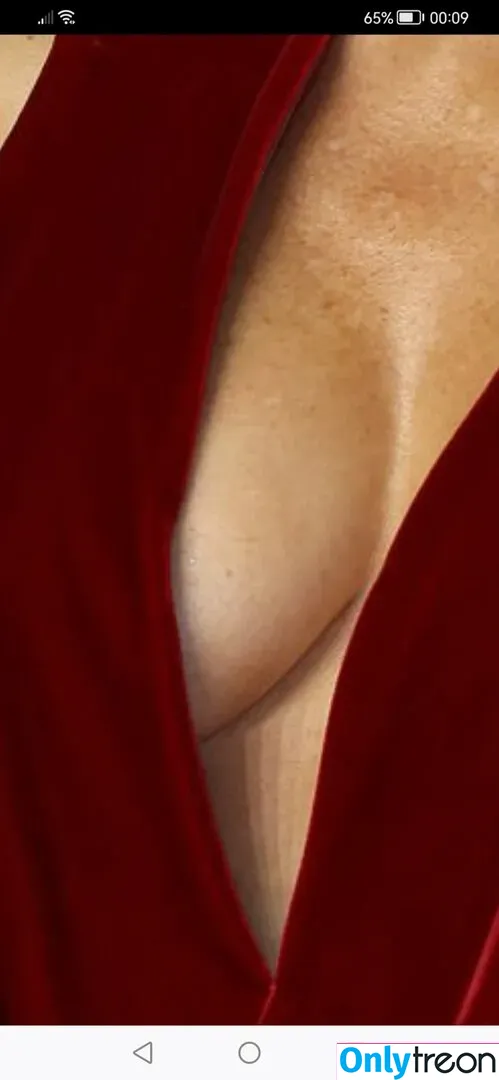 Gillian Anderson nude photo #0203 (GillianA)