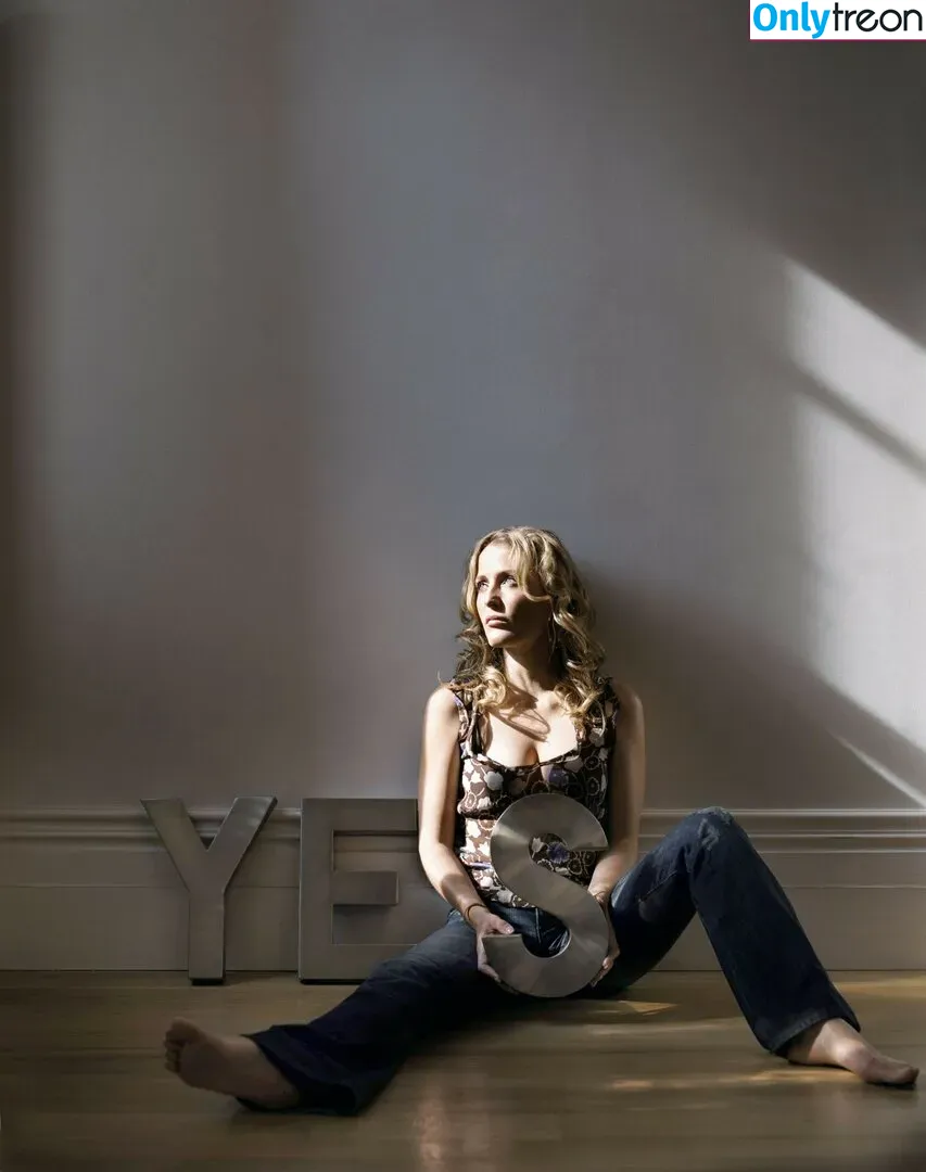 Gillian Anderson nude photo #0284 (GillianA)