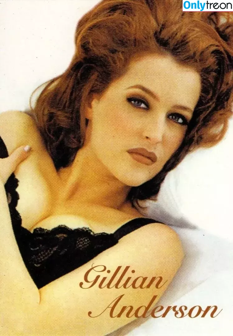 Gillian Anderson nude photo #0378 (GillianA)