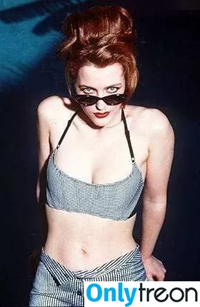 Gillian Anderson голая photo #0392 (GillianA)