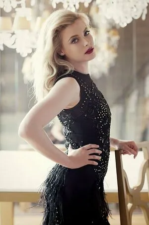 Gillian Jacobs / gillianjacobsofficial nude photo #0151