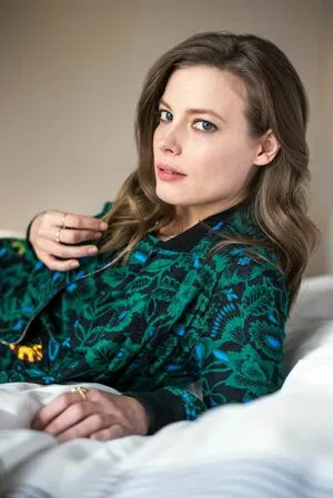Gillian Jacobs / gillianjacobsofficial nude photo #0152